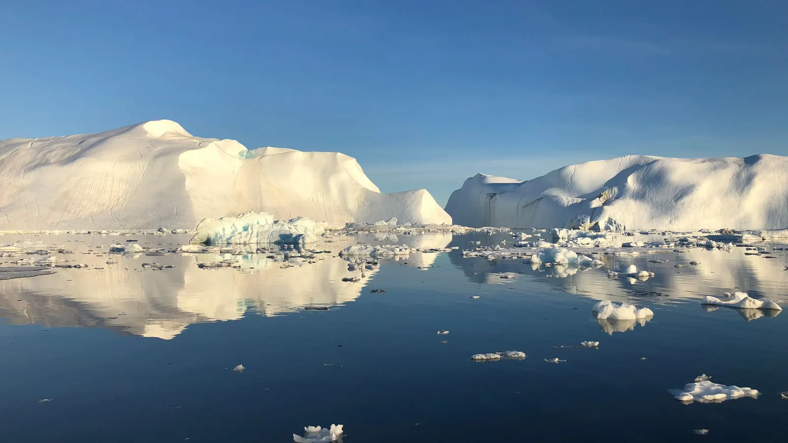 Jéghegyek a grönlandi Ilulissat-jégfjordban